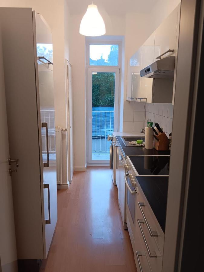 Apartment Spacious 70sqm In Popular Location